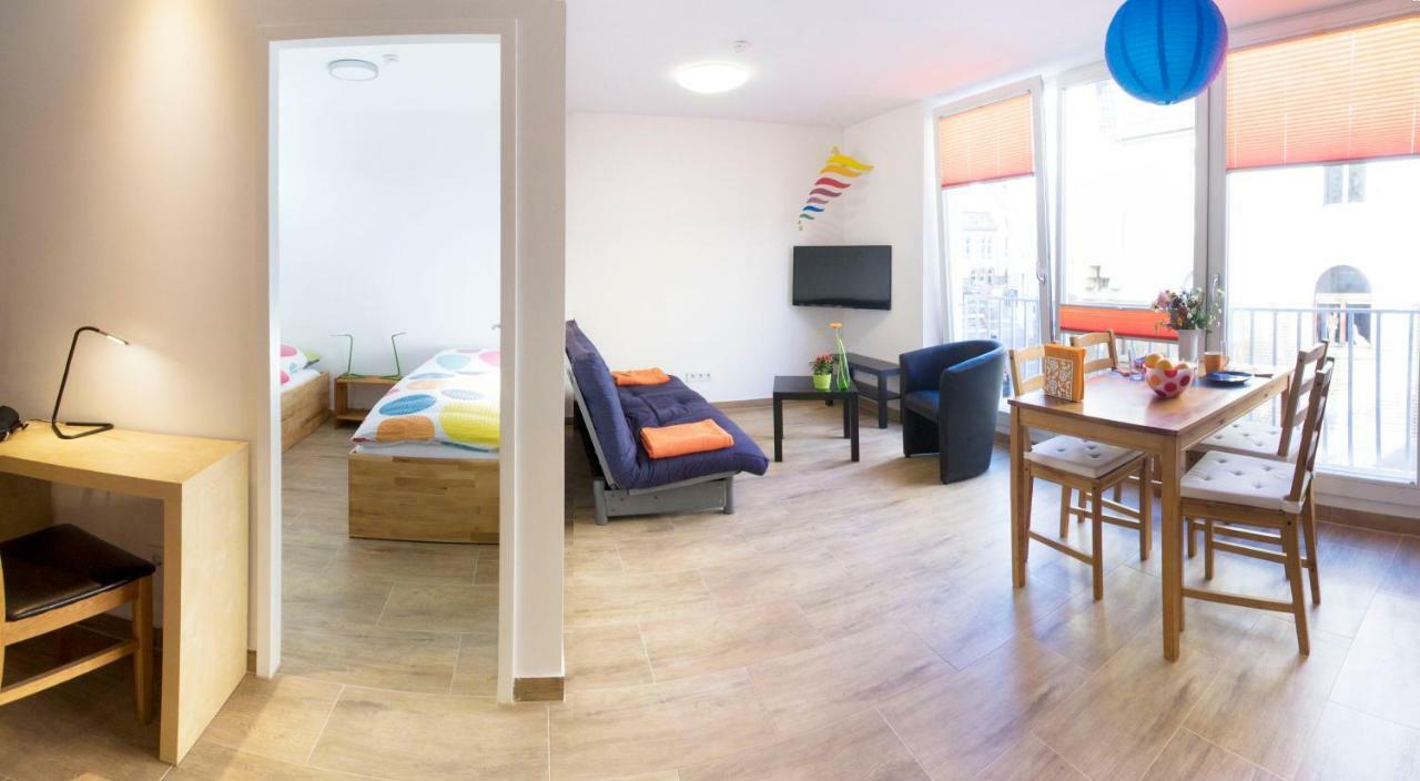 Apartment11 Wartburg Кёльн Экстерьер фото